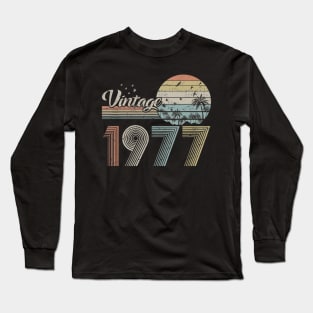 Vintage 1977 Design 43 Years Old 43rd birthday for Men Women Long Sleeve T-Shirt